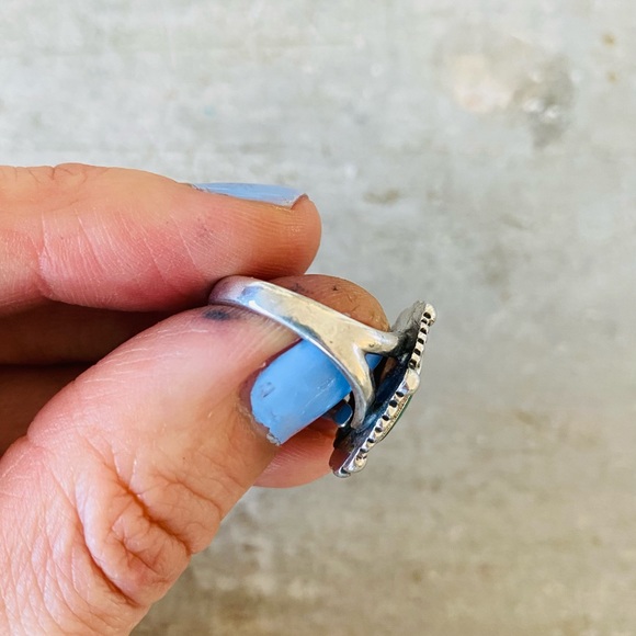 SOLD ♥️ Navajo ♥️ Vintage Sterling Silver & Blue - Green Turquoise Ring - Picture 6 of 13